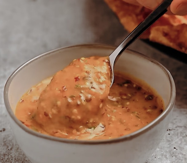 Hot Honey Ranch sauce